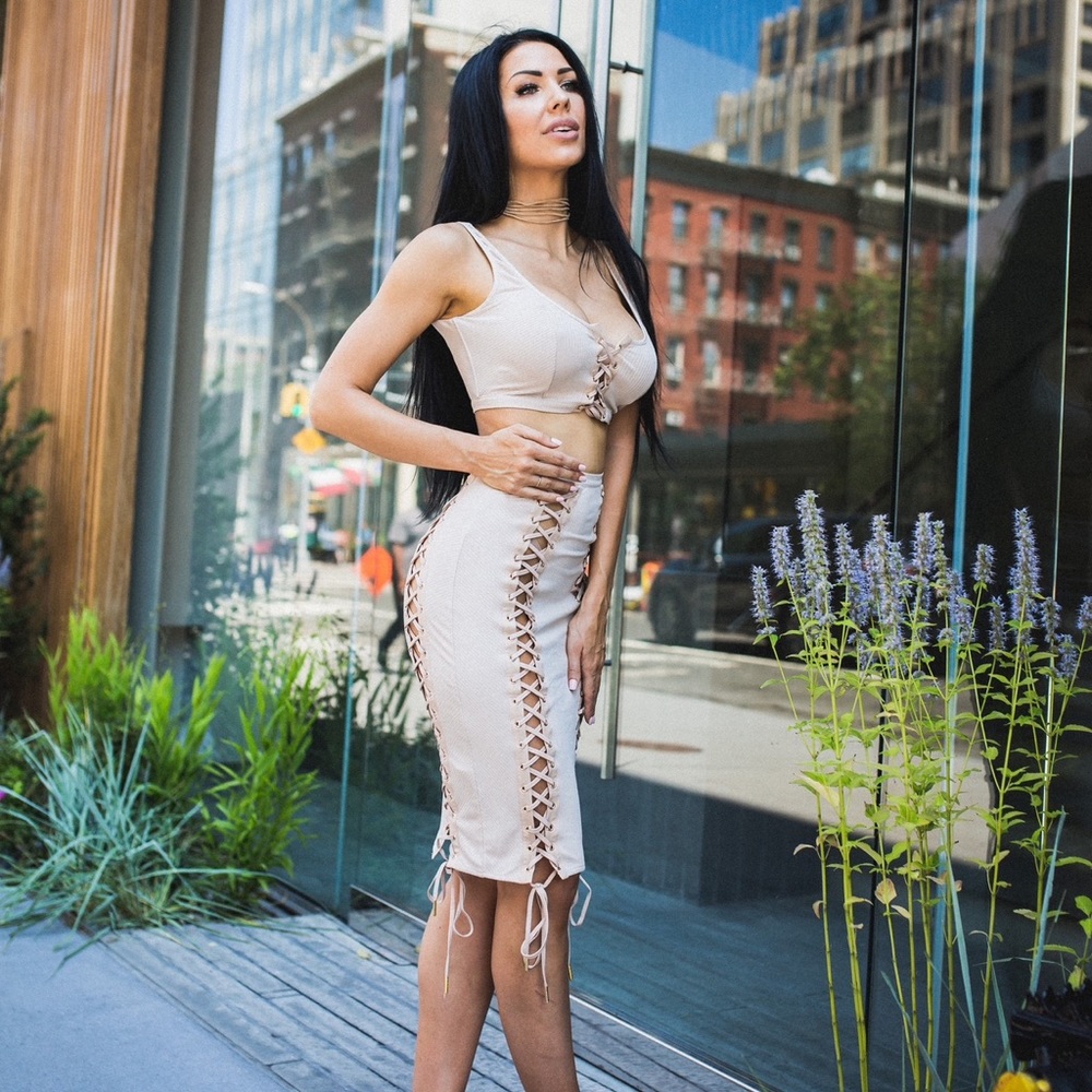 House of CB midi pencil skirt with vegan leather lace details - Picture 3 of 12
